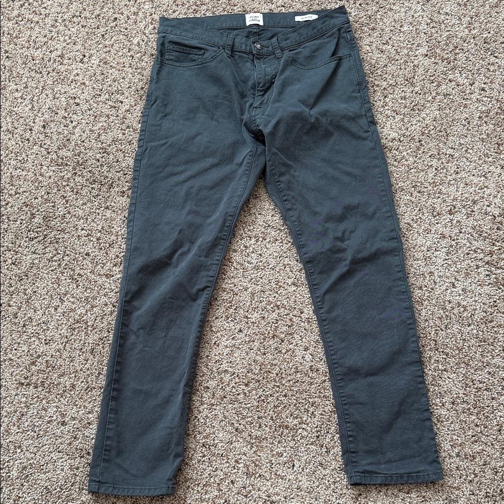 Flint & Tinder charcoal chinos.
